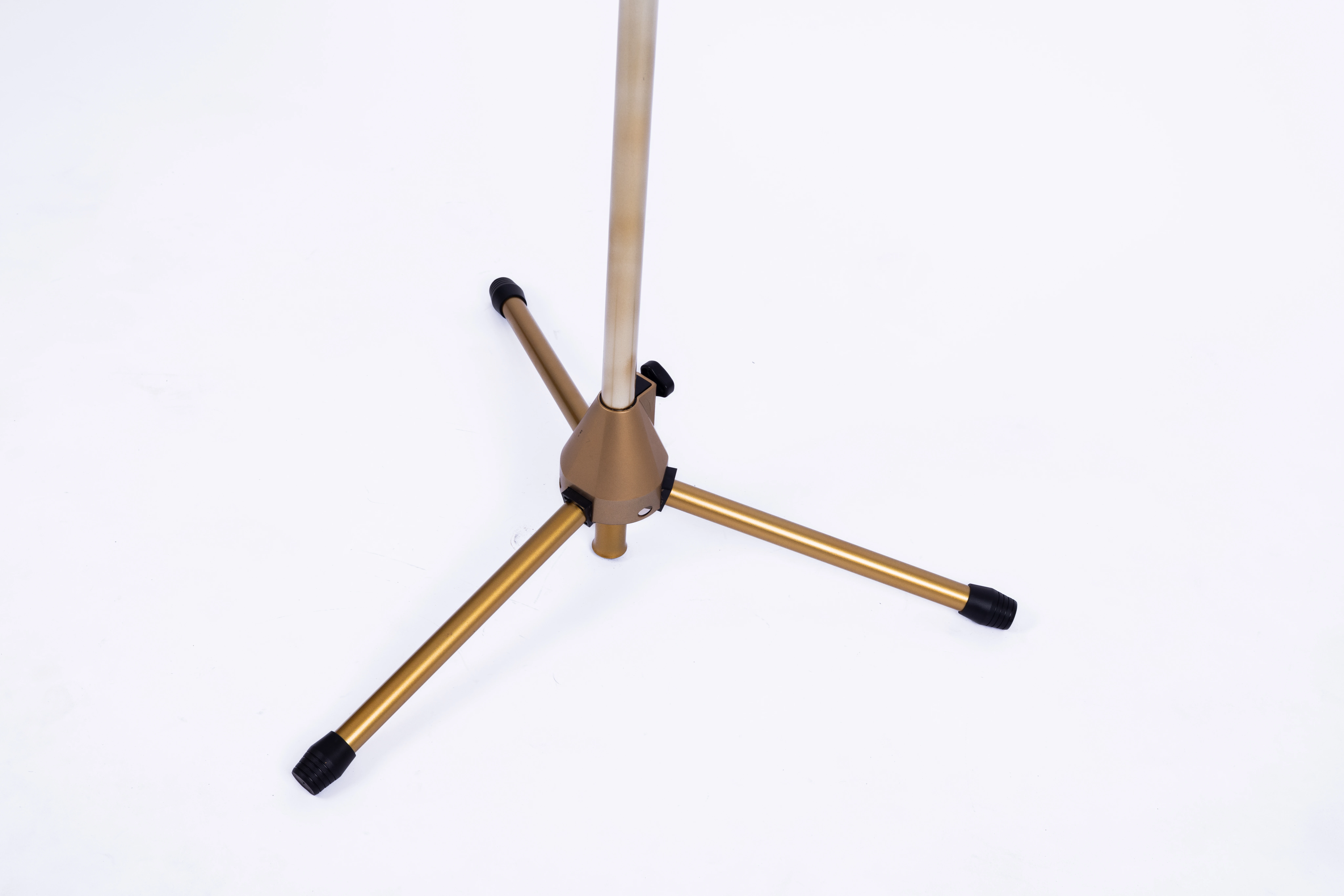 RS719G Boom Stand heavy-duty base for stability