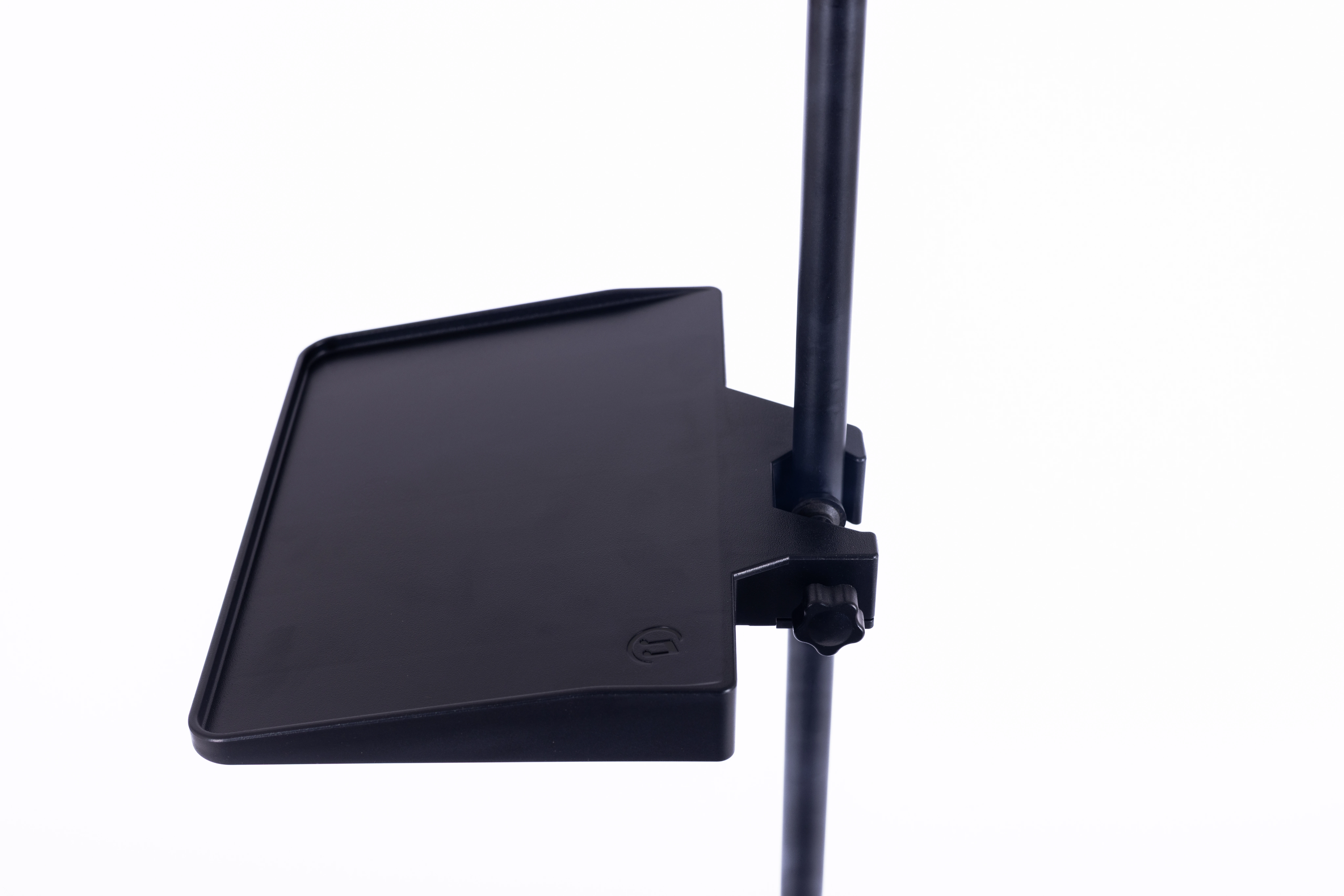 Sound Card Plate holding audio interface with secure grip